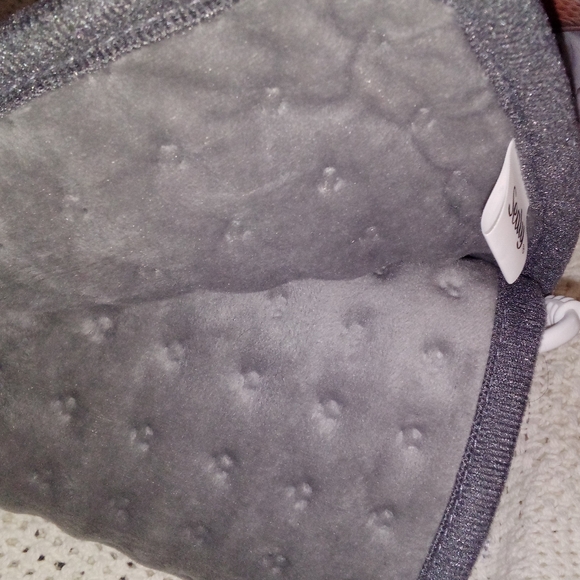 💥EXTRA LARGE MICROPLUSH HEATING PAD ELECTRONIC HEAT THERAPY BRAND NEW IN BOX - Picture 6 of 10